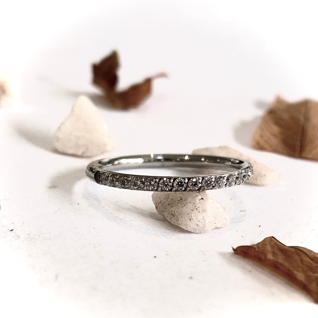 Argola Cravejada Paris