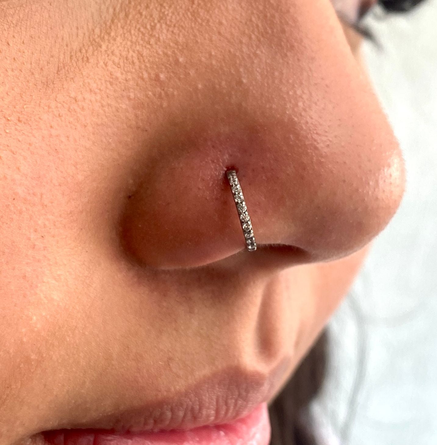 Argola Cravejada Tóqui